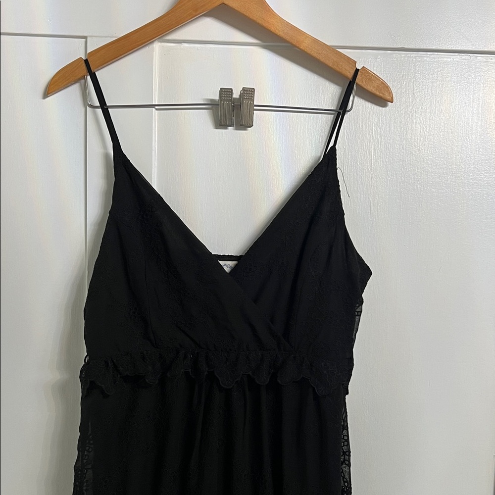 Blue Rain Black Lace Garment